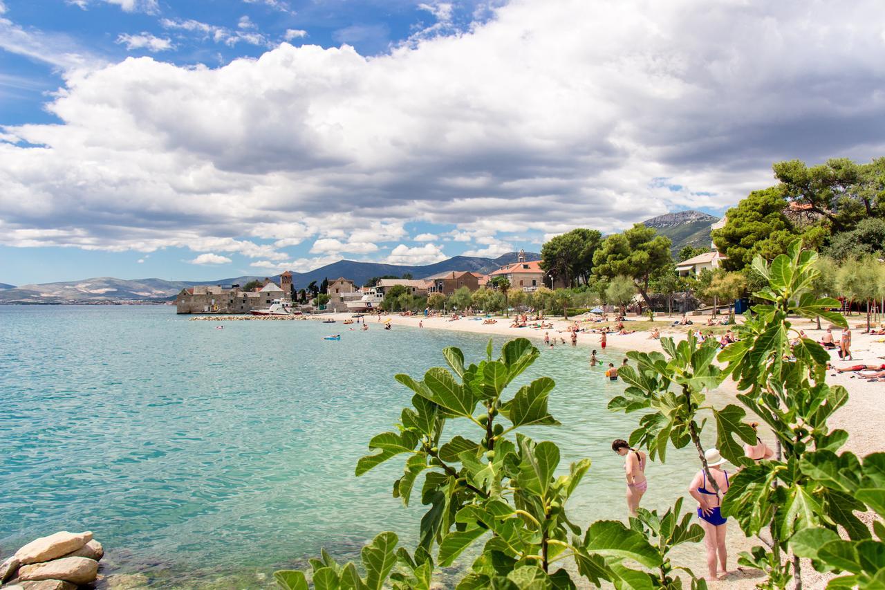 Apartment Villa Rina- Heated Salt Water Pool Kaštela Zewnętrze zdjęcie